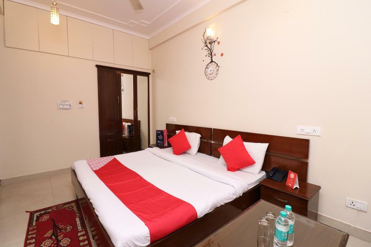 Oyo 19024 Majestic Oak Bush Hotel Mussoorie Exterior photo
