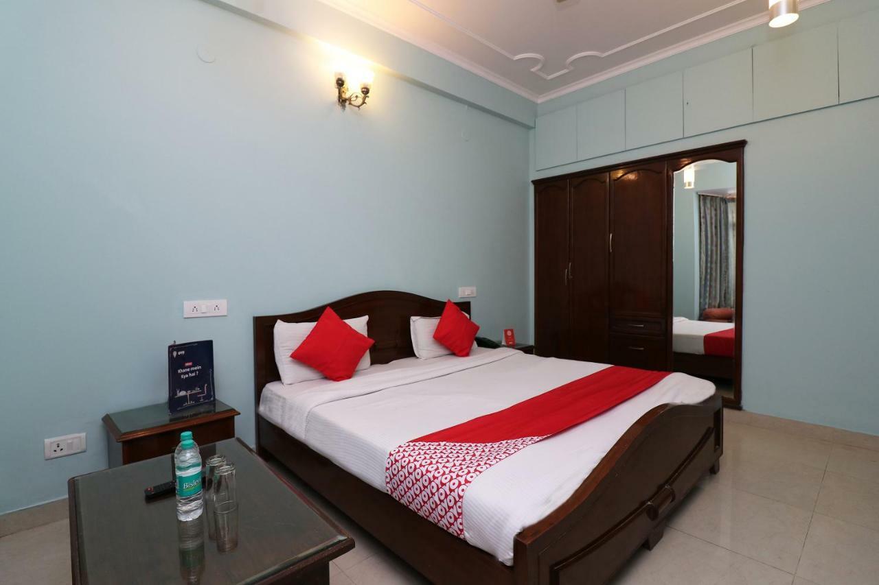 Oyo 19024 Majestic Oak Bush Hotel Mussoorie Exterior photo